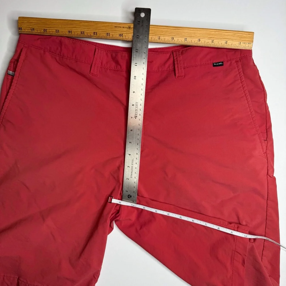 Travis Mathew Stretch Flat Front Golf Shorts 10” Inseam Preppy Athleisure